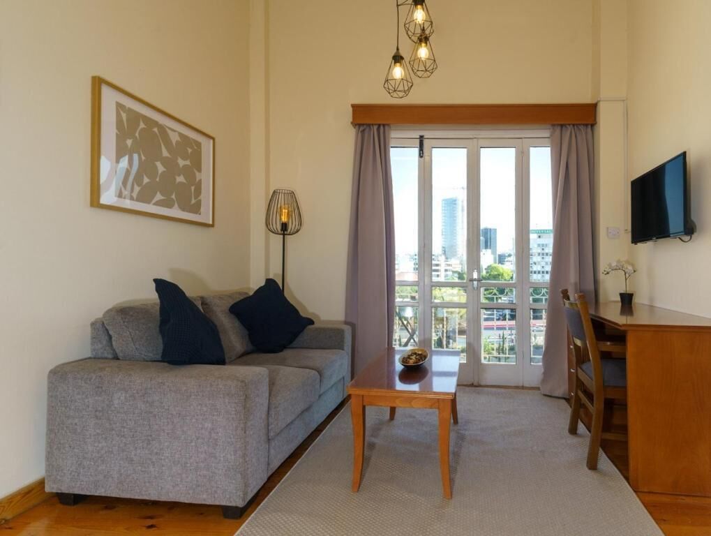 Apartment, Balcony, City View | Living area