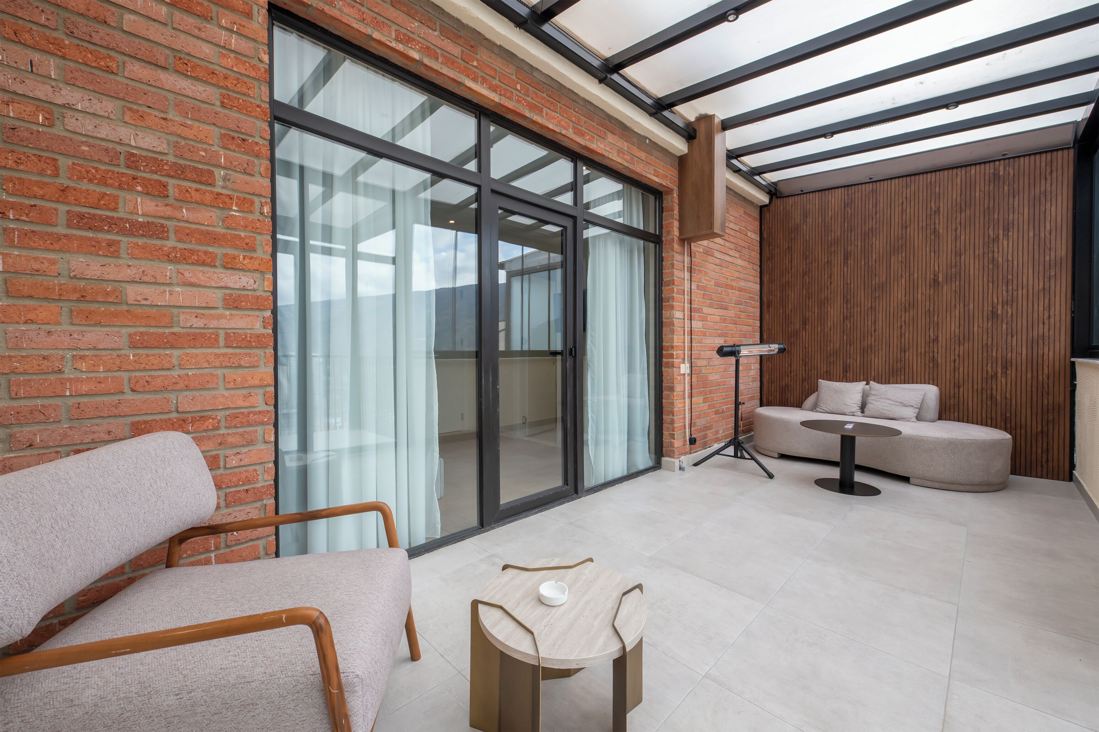 Deluxe Double Room, City View | Terrace/patio