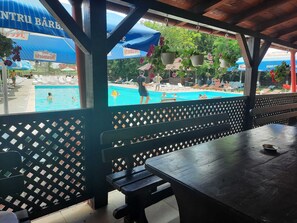 Unclassified image, 5 of 19, button - Popas Turistic Zavoiul (Cosmeștii-Vale)