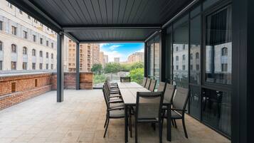 Grand Suite, City View | Terrace/patio