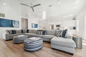 House - Hidden Palms 7BR W Poll Billiard and Near Beach (Miramar Beach)