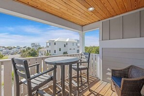 7 bedrooms - Modern 3-story Beach House W Poll and Billiard (Miramar Beach)