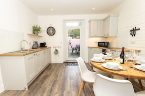 House - Canol Y Bryn - 3 Bedroom House - Tenby (Tenby)