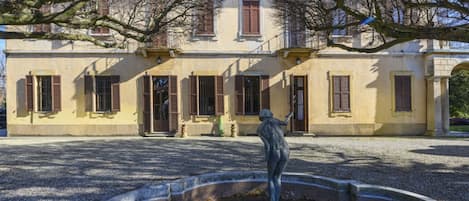 Extérieur