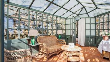 Villa, 4 chambres, fumeur, piscine privée | Salle à manger