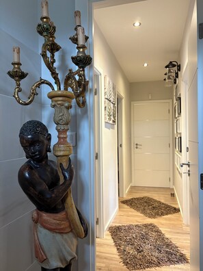 Interior - House with swimming pool (Alata)