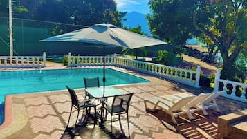 Villa, Mehrere Schlafzimmer, barrierefrei, Raucher | Pool | Außenpool