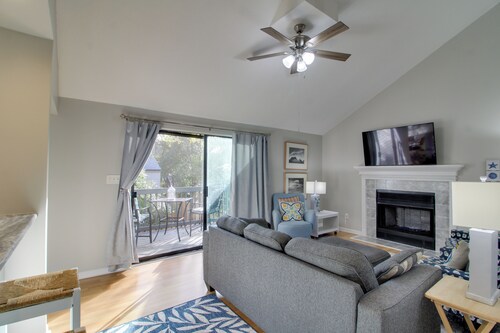 Sun, Surf & Sand in Fort Walton Beach! Cozy Condo