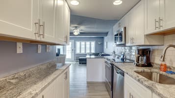 Apartment (1 Bedroom) | Interior