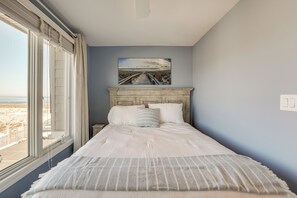 Apartment (1 Bedroom) | Interior - Oceanside Retreat in Mantoloking: Walk to Beach! (Mantoloking)