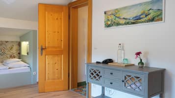 Einzelzimmer | Zimmersafe, Verdunkelungsvorhänge, schallisolierte Zimmer