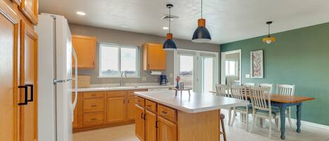 House (2 Bedrooms) | Interior