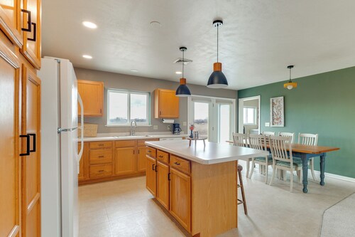 Hike, Fish & Golf! Pet-friendly Home in Choteau