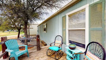 House (3 Bedrooms) | Front of property
