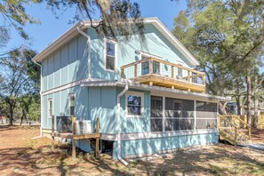 House (3 Bedrooms) | Interior - Outdoor Oasis + Tidal Creek Views: Yemassee Escape (Yemassee)