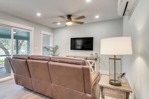 House (3 Bedrooms) | Interior - Outdoor Oasis + Tidal Creek Views: Yemassee Escape (Yemassee)