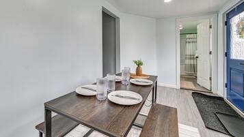 House (4 Bedrooms) | Bahagian dalam