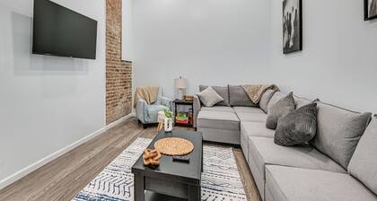 Hike, Bike & Explore: Cozy Horse Cave Getaway!