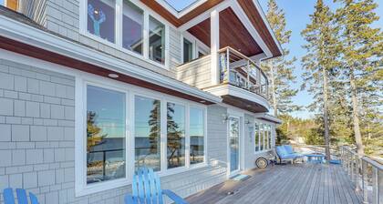 < 1 Mi to Port Clyde Village: Modern Retreat