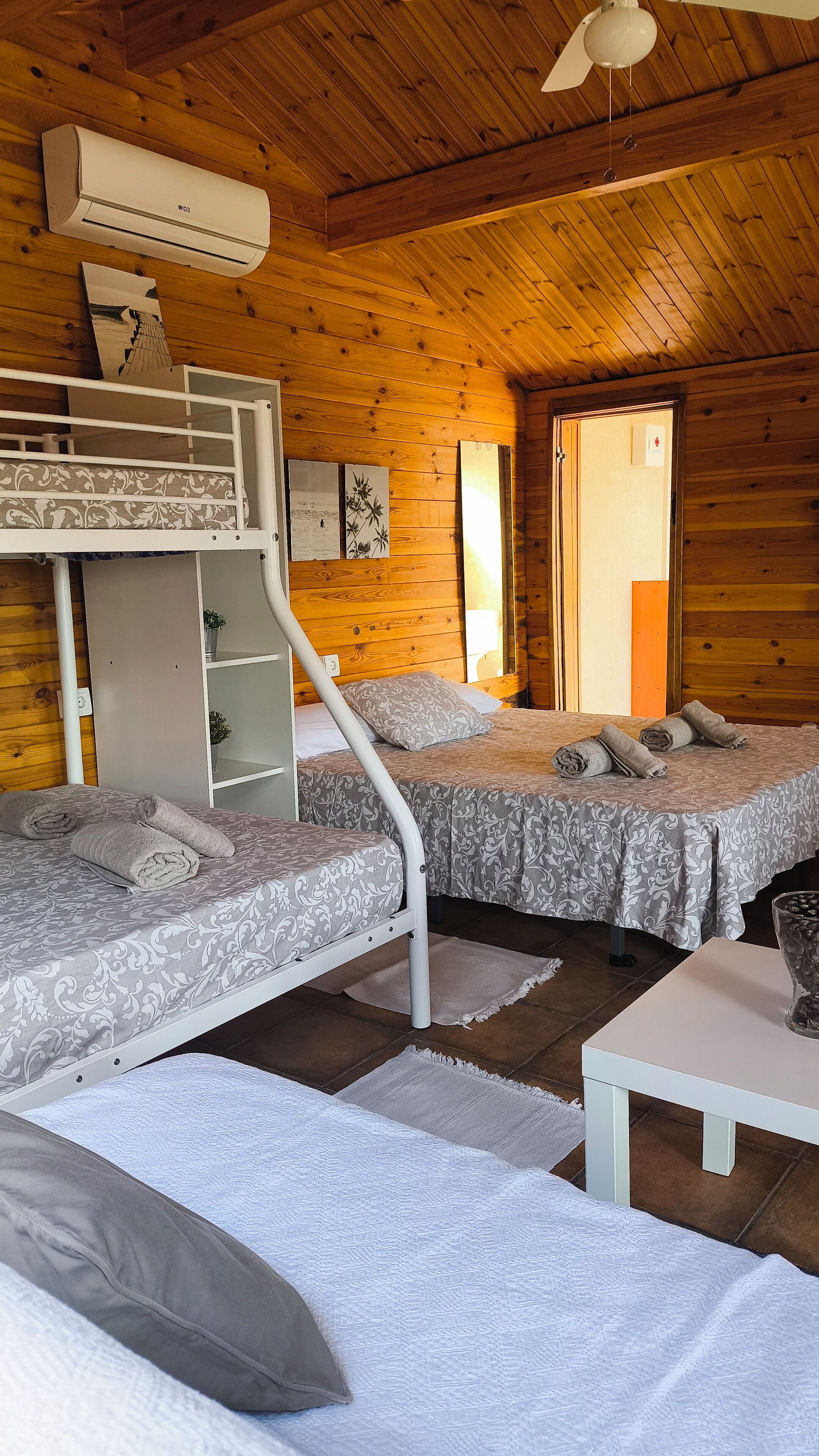 2 chambres, Wi-Fi, accès pour personnes à mobilité réduite