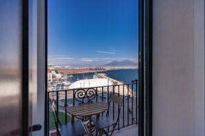Luxury Double or Twin Room, Sea View | Balcony view - Sette Stelle Suites (Naples)