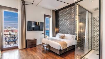 Suite estudio superior, vistas al mar | Sábanas de algodón egipcio y ropa de cama de alta calidad