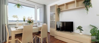 Gemütliche Wohnung mit Balkon | Arbeitsplatz | Parknähe