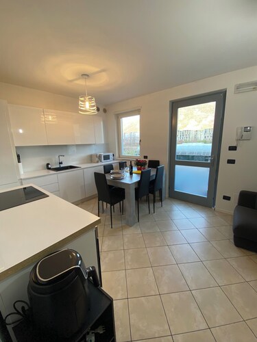 Apartment with Garden and 2 Private Parking Spaces • Self Check-in - Trento