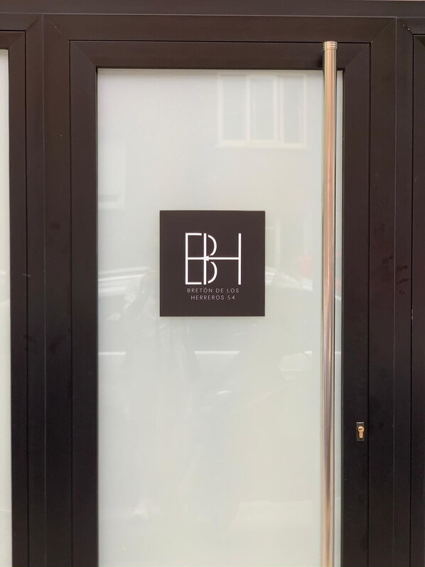 Botón de imagen sin clasificar, 1 de 27