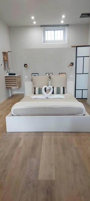 Luokittelematon kuva, 3 kautta 16, painike