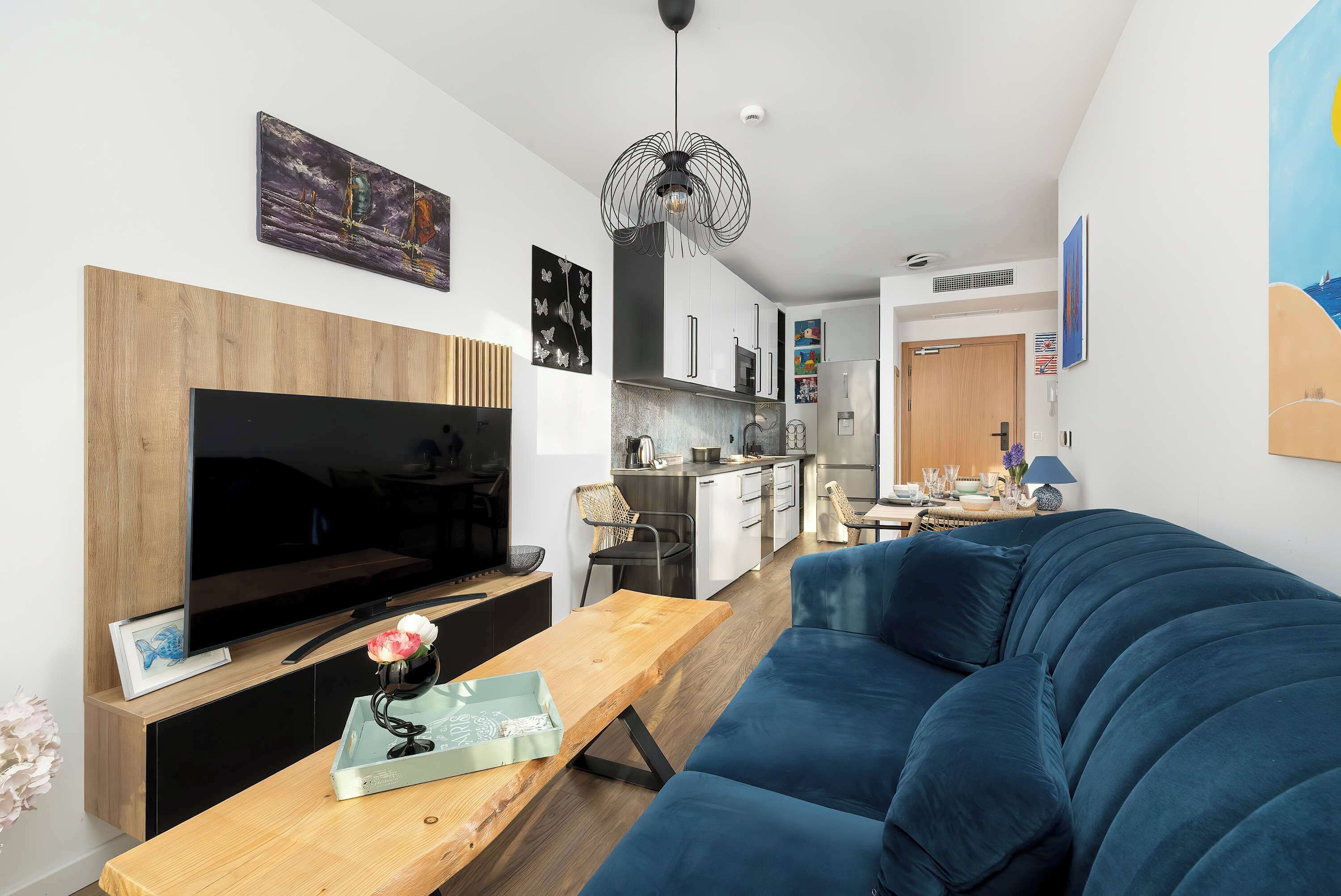 Fernseher, Arbeitsbereiche