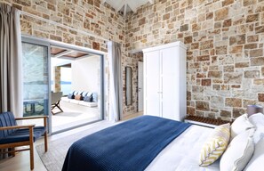 2 bedrooms, in-room safe, iron/ironing board - Elegant Contemporary Villa with Mesmerising Ionian Views and Sea Access (Meganissi)