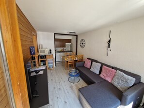 TV - 3-room apartment close to the ski slopes: Residence "Erable" ground floor - 1 double bedroom - 1 bed (Grimentz)