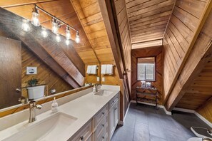 Interior - Sierra Pines Cabin BBQ, Fireplace, Updated Kitchen (South Lake Tahoe)
