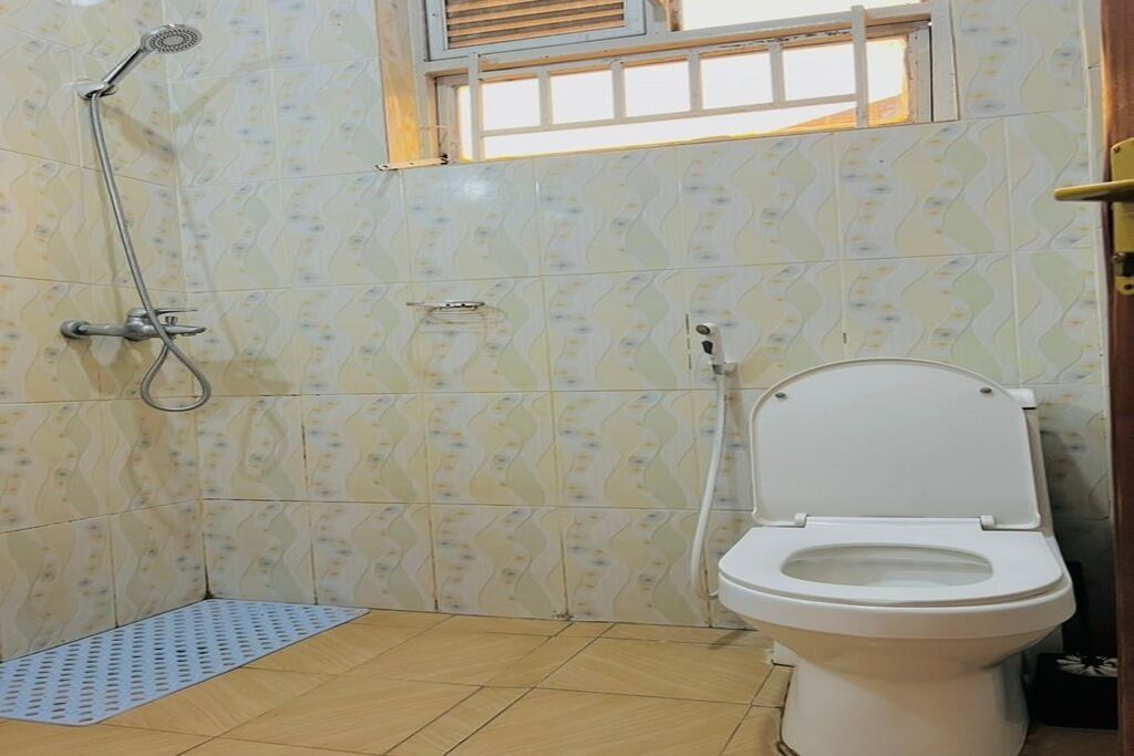 Towels, soap, toilet paper