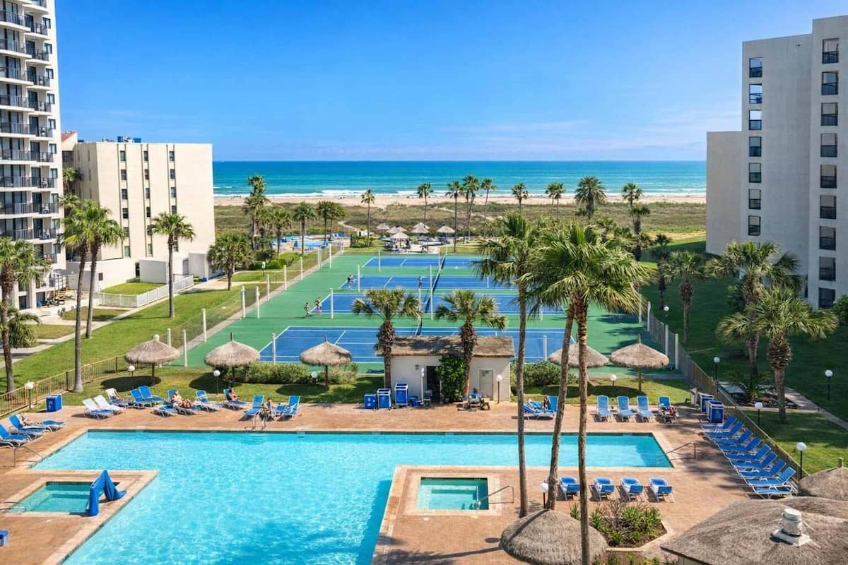 Apartment, 2 Bedrooms | Pool