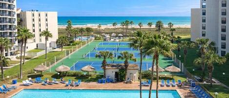 Departamento, 2 habitaciones | Alberca