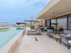 Pool - Domaine–Earth,Luxury Eco Villa, private pool, up to 10 (Chersonissos)