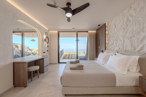 5 bedrooms, in-room safe, iron/ironing board, free WiFi - Domaine–Earth,Luxury Eco Villa, private pool, up to 10 (Chersonissos)