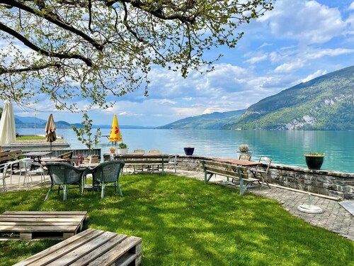 Elegant Family Chalet with Lake & Mountain Views