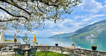 Elegant Family Chalet with Lake & Mountain Views