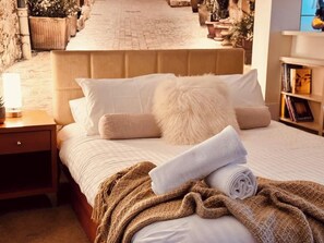 1 bedroom, iron/ironing board, WiFi, bed sheets - Pool Sauna Gym Walk to CBD (Surry Hills)