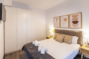 3 Schlafzimmer, Bügeleisen/Bügelbrett, Internetzugang, Bettwäsche