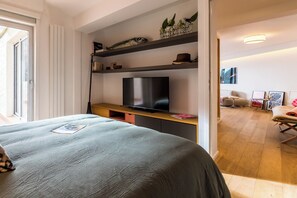 Fer et planche à repasser, Wi-Fi, draps fournis