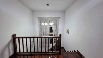 Ferienhaus, 5 Schlafzimmer, Raucher, Gartenblick | Innenbereich