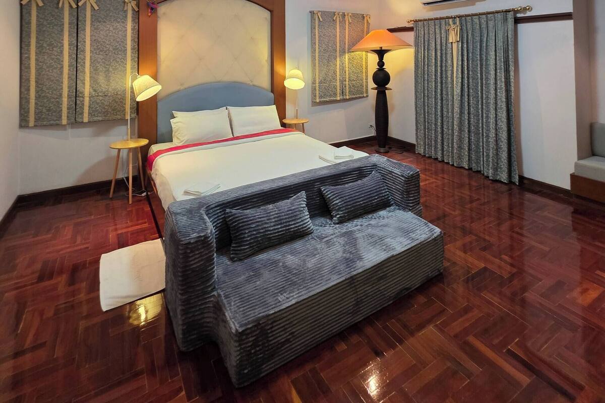 Casa, 5 habitaciones, fumadores, vistas al jardín