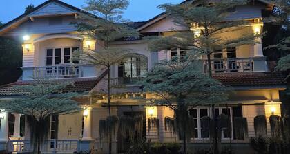 Entire Home at Racha Herb Gardens 5br, Sleeps 11