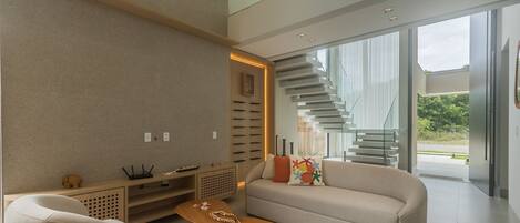 Basic Chalet | Interior