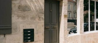 Georges' Archives - 153