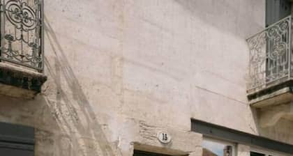 Georges' Archives - 153